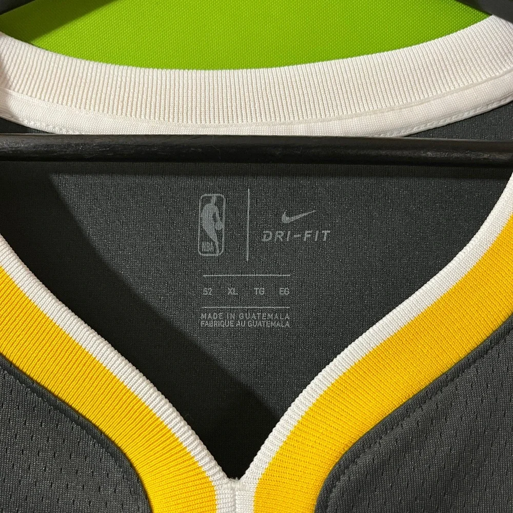 NWT Nike Stephen Curry Golden State Warriors The Town Jersey Grey‎ XL